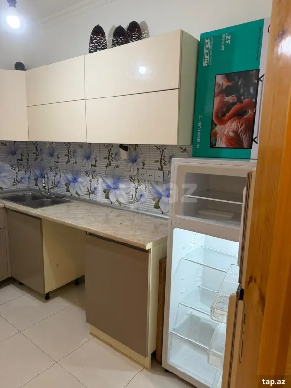 Kirayə verilir 2 otaqlı yeni tikili 70 m²