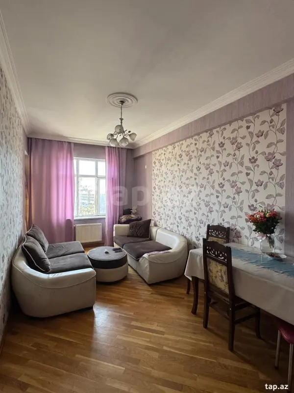 Kirayə verilir 2 otaqlı yeni tikili 68 m²