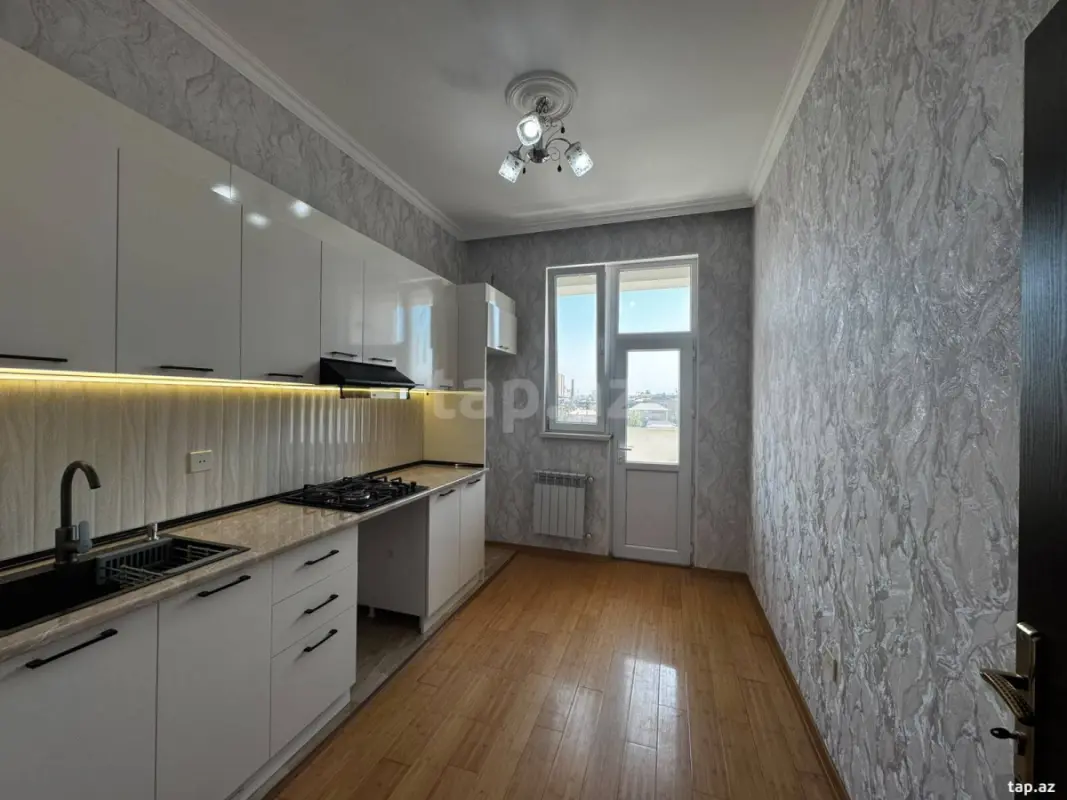 Satılır 2 otaqlı yeni tikili 64 m²