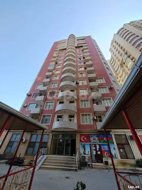 Kirayə verilir 3 otaqlı yeni tikili 100 m²