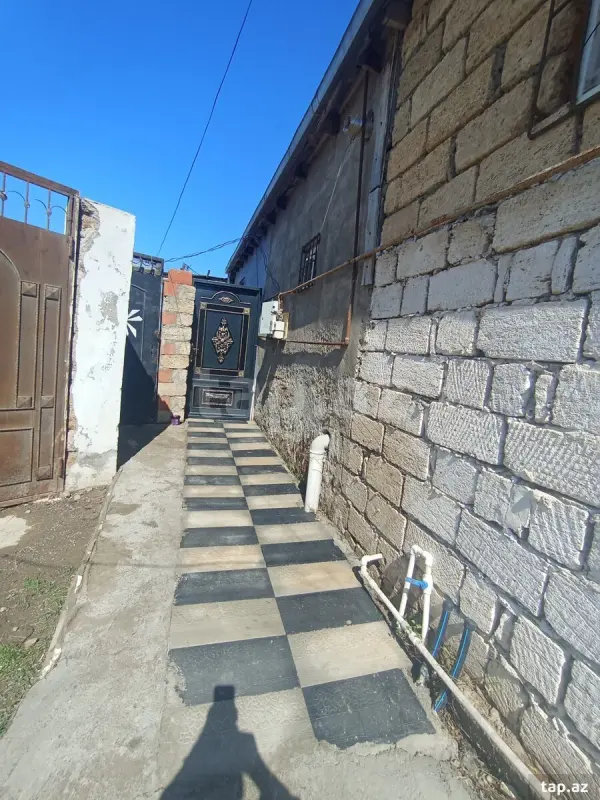 Satılır 2 otaqlı həyət evi 50 m²