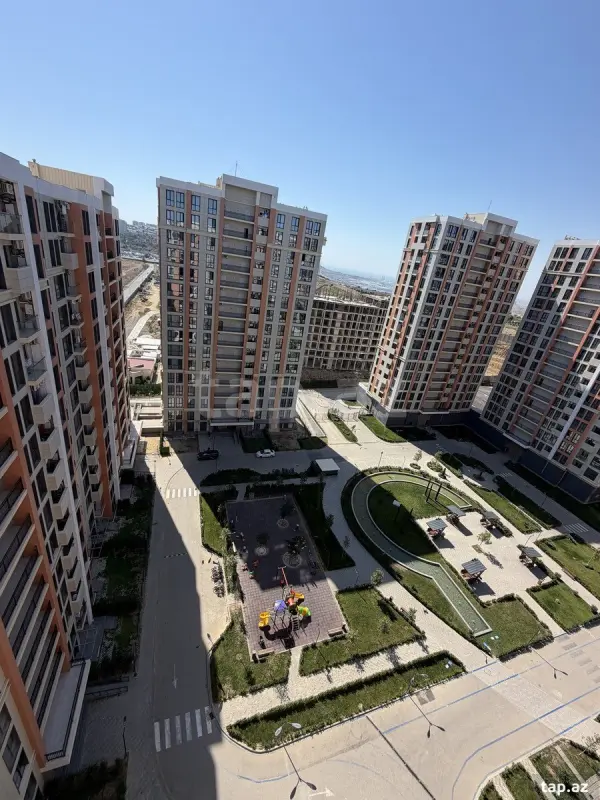 Satılır 3 otaqlı yeni tikili 83 m²