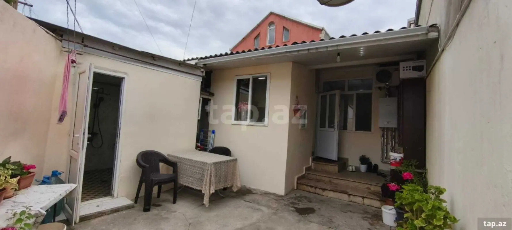 Satılır 3 otaqlı həyət evi 65 m²