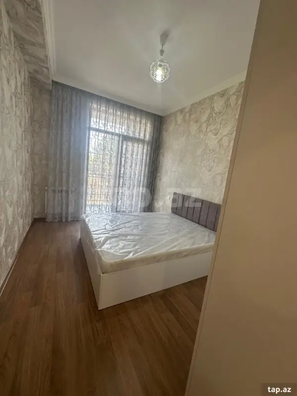 Kirayə verilir 3 otaqlı yeni tikili 48 m²
