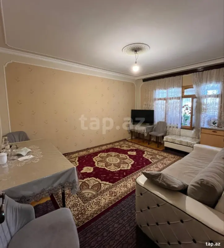 Satılır 2 otaqlı mənzil 56 m²