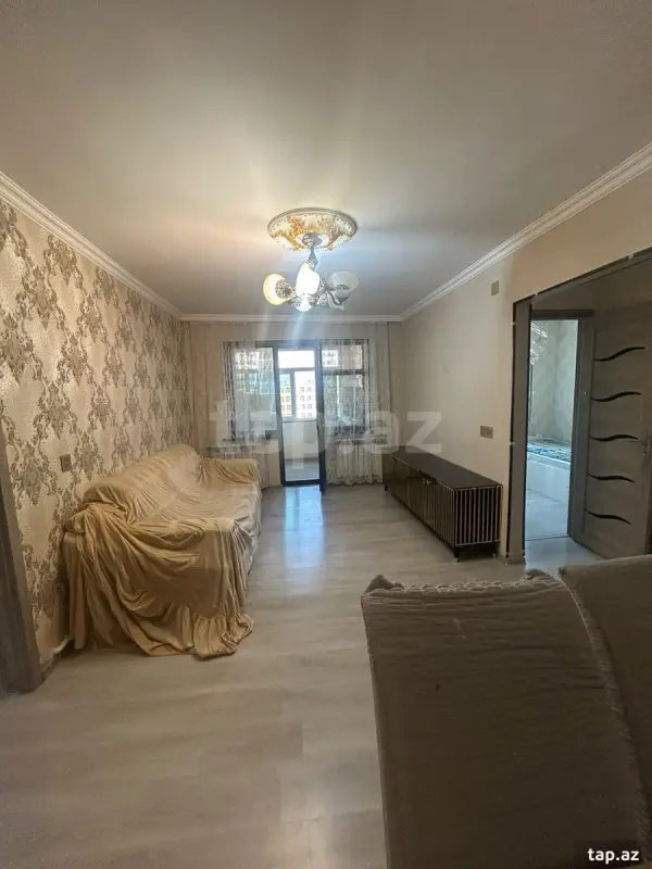 Kirayə verilir 2 otaqlı mənzil 350 m²