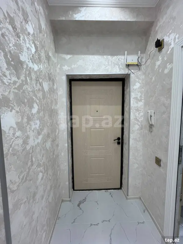 Satılır 3 otaqlı yeni tikili 85 m²
