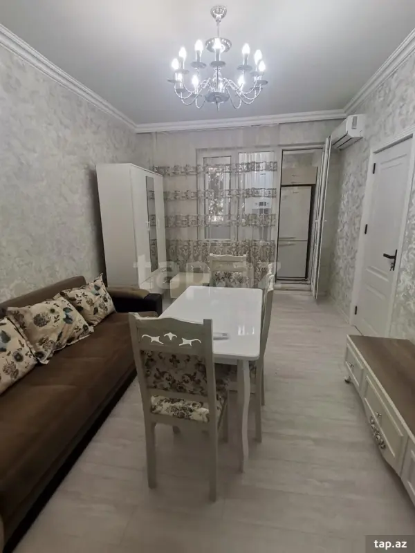 Satılır 1 otaqlı mənzil 36 m²