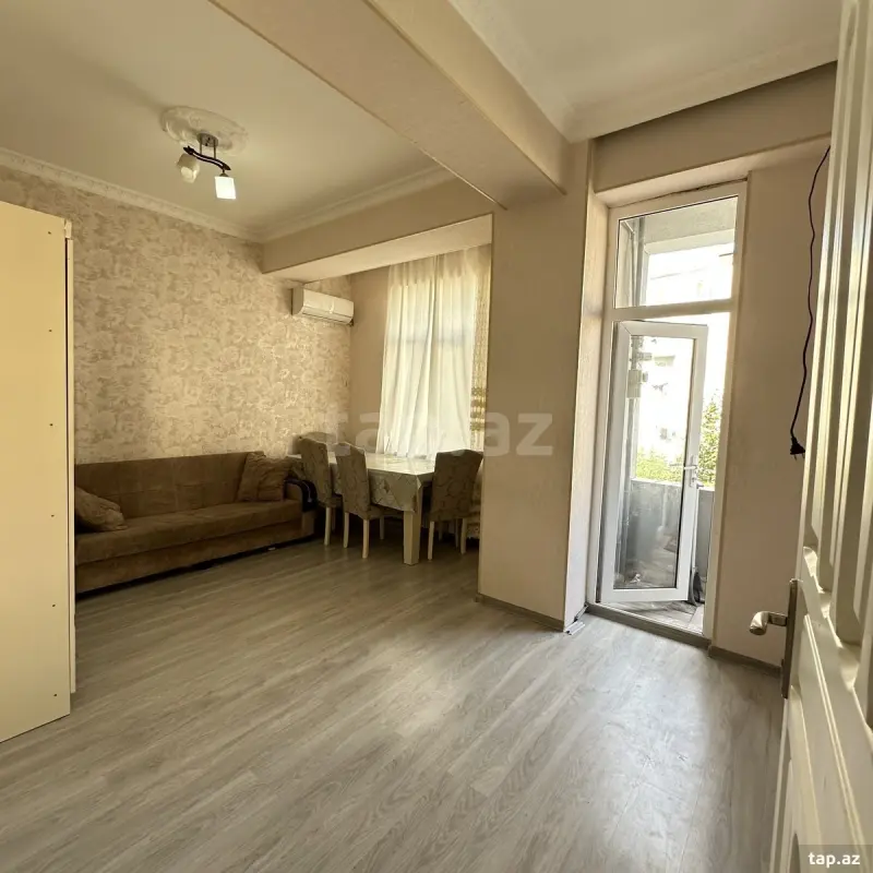 Kirayə verilir 2 otaqlı yeni tikili 43 m²