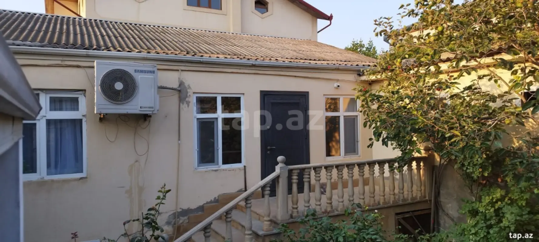 Satılır 5 otaqlı həyət evi 150 m²