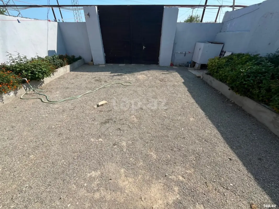 Satılır 4 otaqlı həyət evi 110 m²