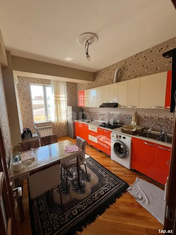 Kirayə verilir 2 otaqlı yeni tikili 64 m²
