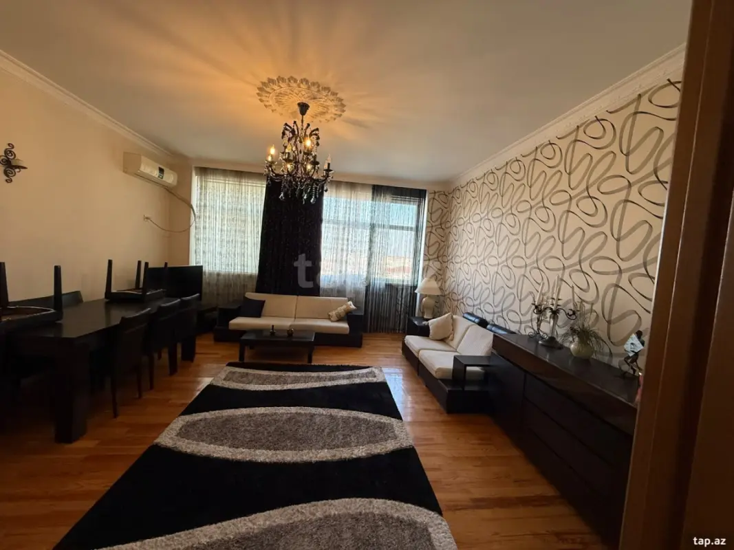 Kirayə verilir 3 otaqlı yeni tikili 110 m²