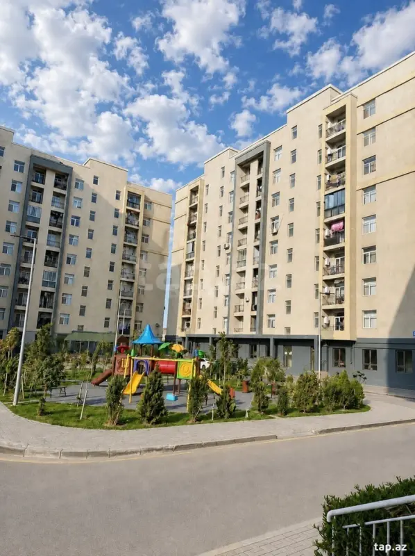 Satılır 1 otaqlı yeni tikili 43 m²