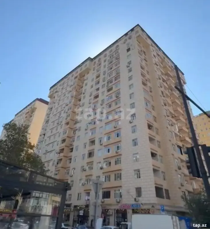 Satılır 3 otaqlı yeni tikili 88 m²