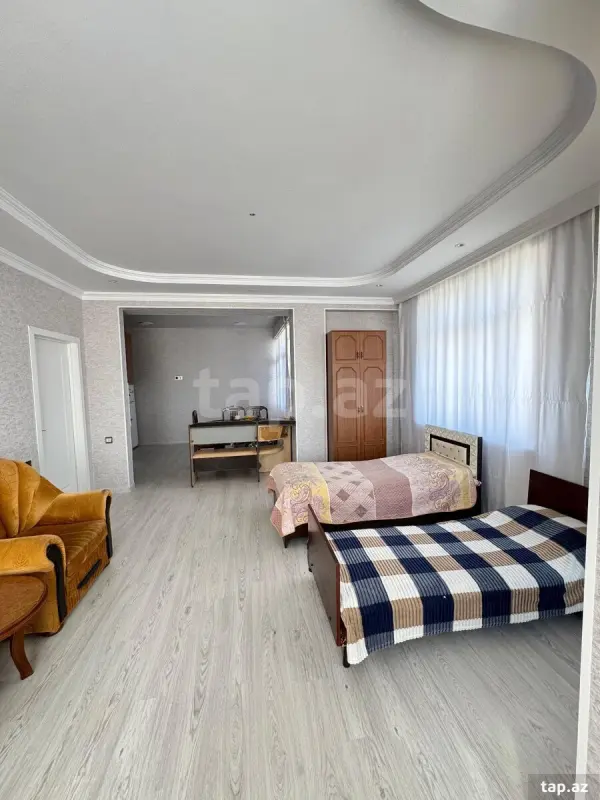 Kirayə verilir 2 otaqlı yeni tikili 100 m²