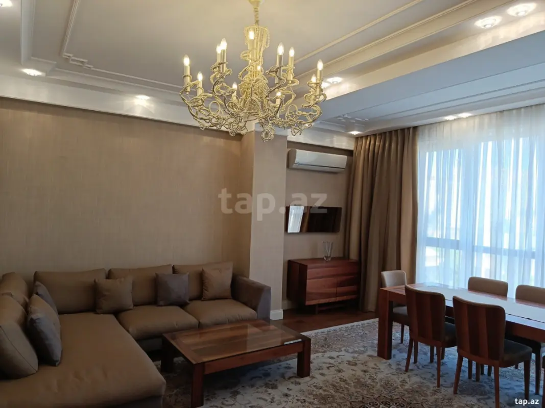Satılır 3 otaqlı yeni tikili 150 m²