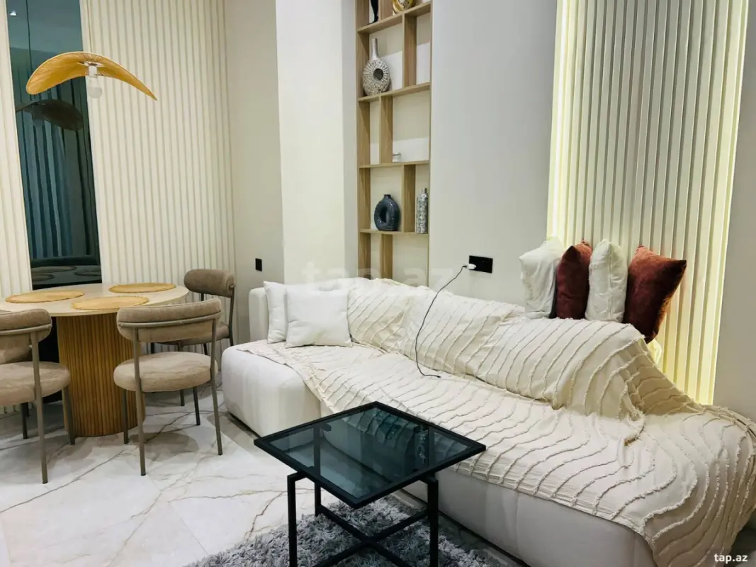 Kirayə verilir 2 otaqlı yeni tikili 60 m²