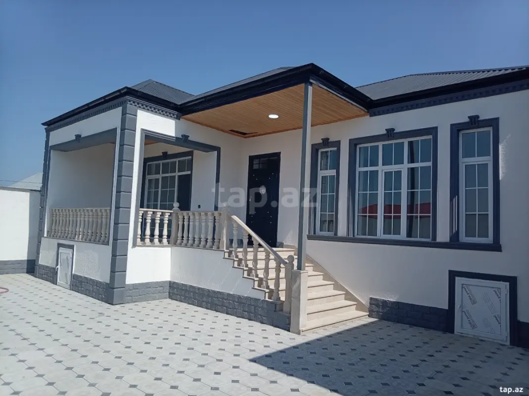 Satılır 4 otaqlı həyət evi 120 m²
