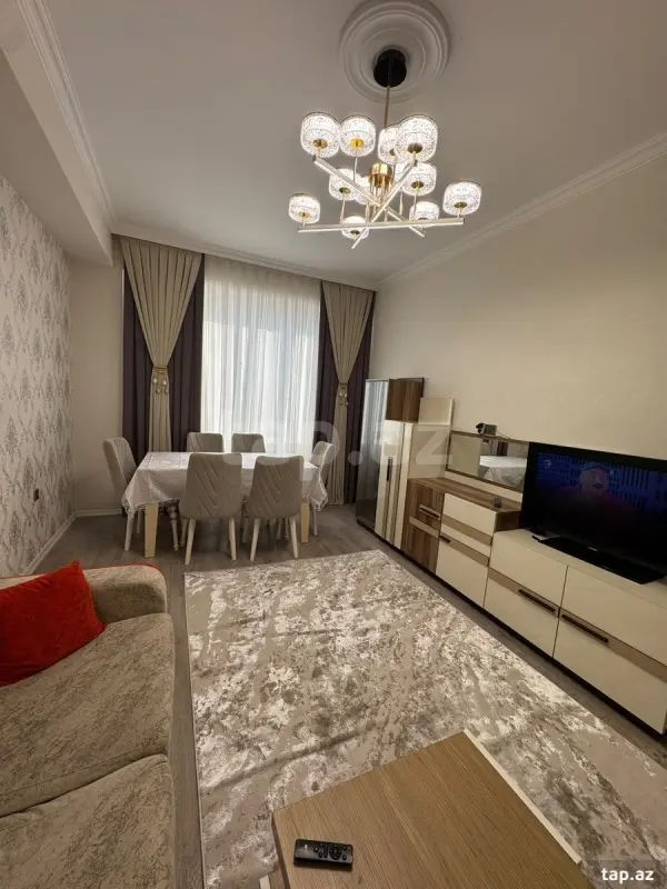 Kirayə verilir 2 otaqlı yeni tikili 66 m²