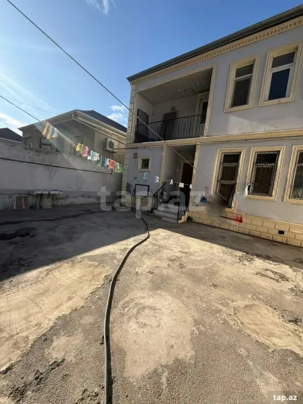 Satılır 5 otaqlı həyət evi 115 m²