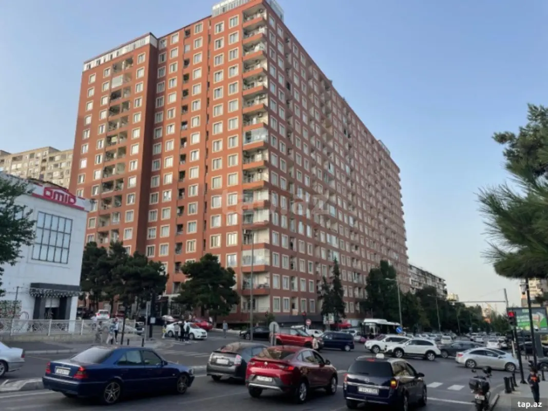 Satılır 2 otaqlı yeni tikili 95 m²