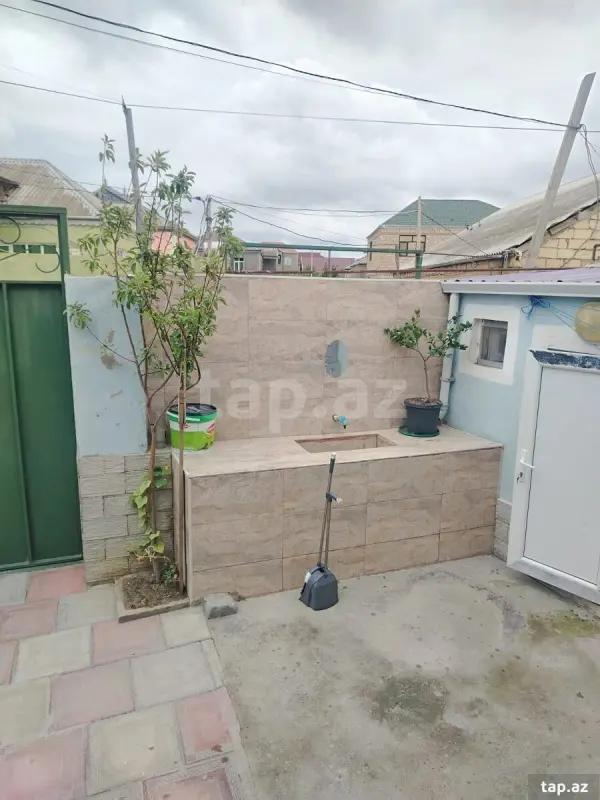 Satılır 2 otaqlı həyət evi 56 m²