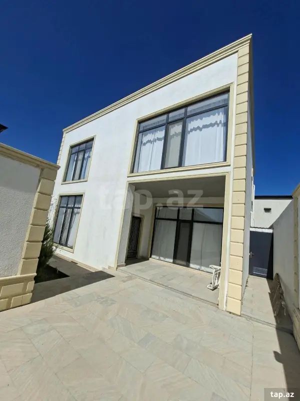 Satılır 5 otaqlı həyət evi 240 m²