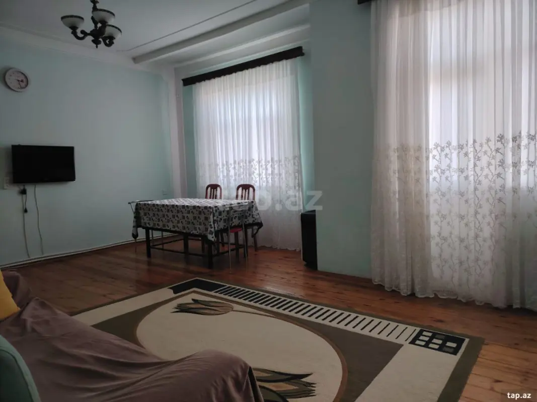 Kirayə verilir 3 otaqlı yeni tikili 83 m²