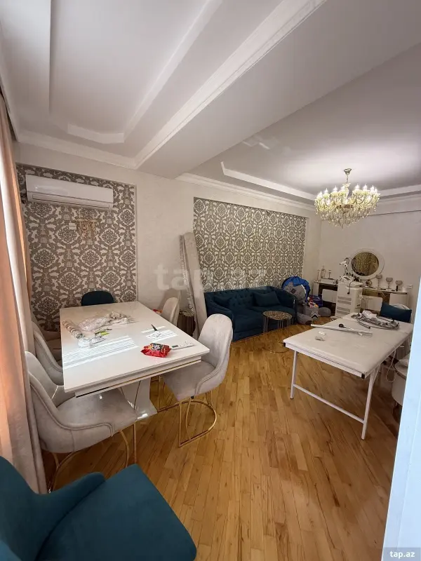 Satılır 2 otaqlı yeni tikili 78 m²