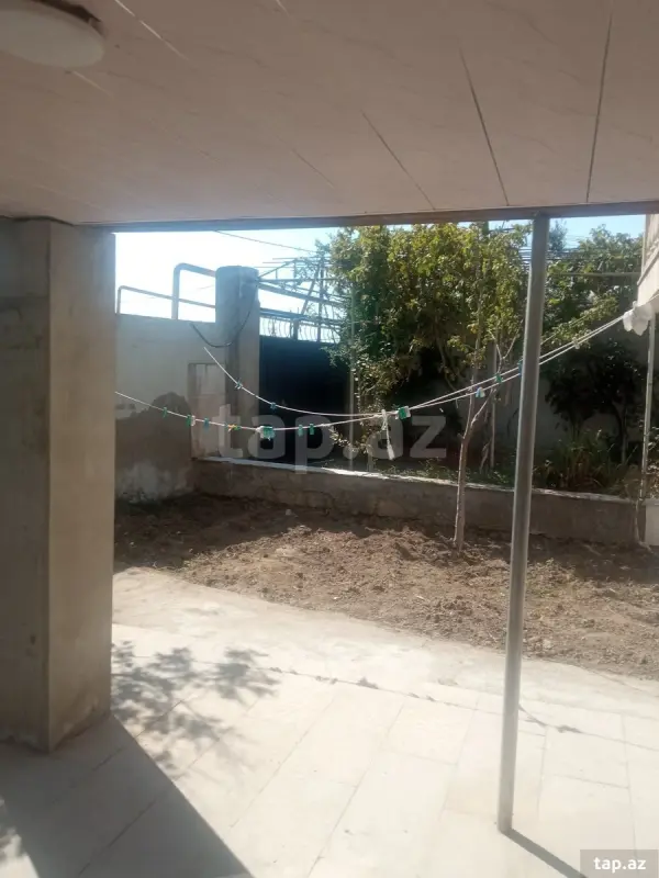 Satılır 2 otaqlı həyət evi 60 m²