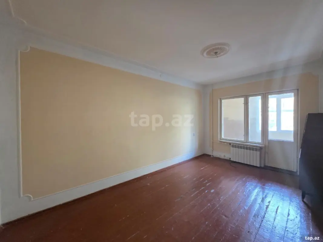 Satılır 2 otaqlı mənzil 75 m²