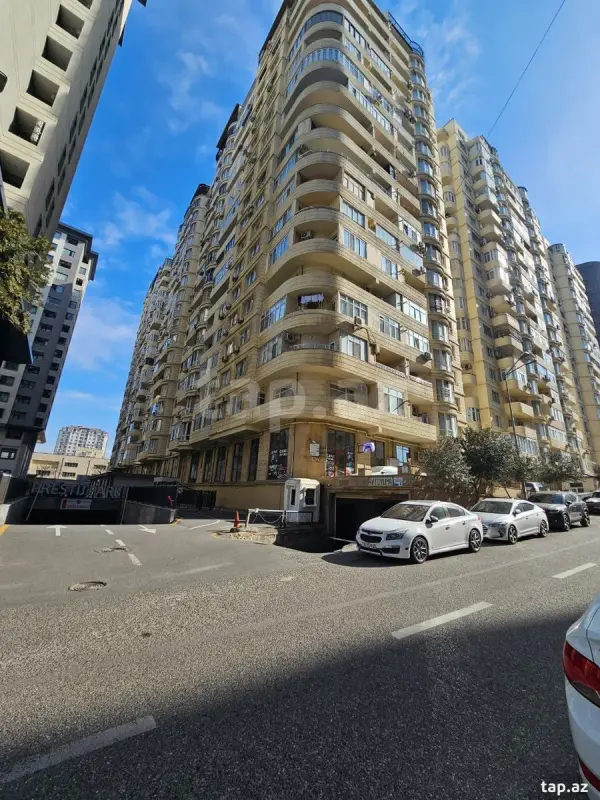 Kirayə verilir 2 otaqlı mənzil 45 m²