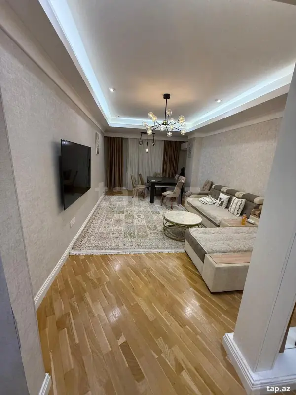 Satılır 4 otaqlı yeni tikili 151 m²