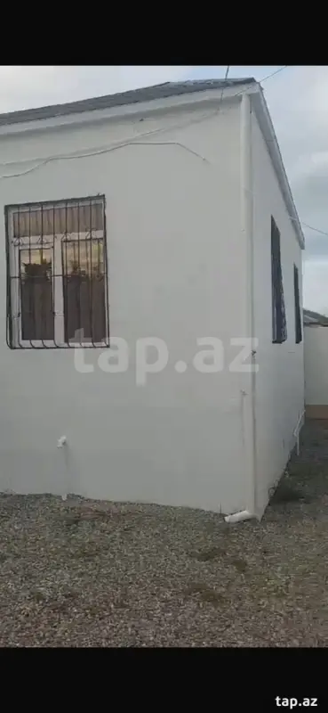Kirayə verilir 2 otaqlı həyət evi 80 m²