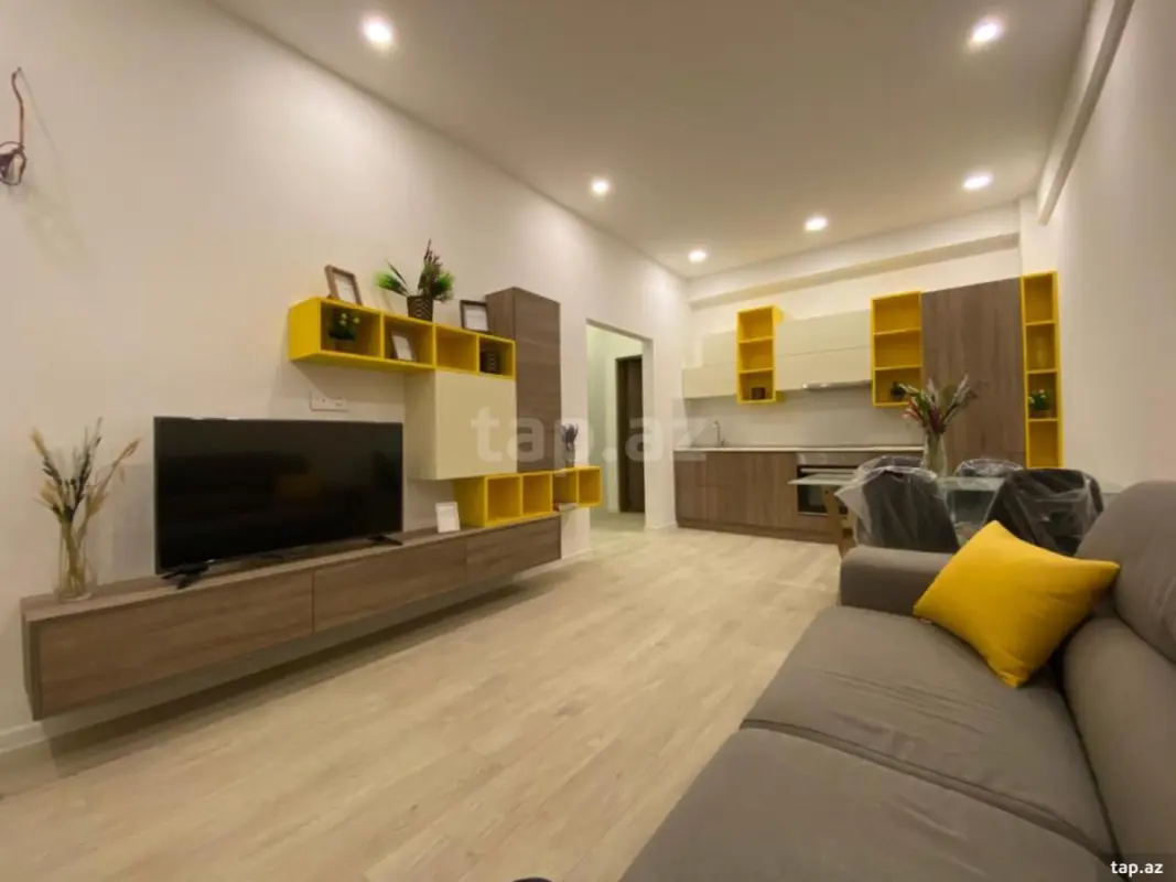 Kirayə verilir 2 otaqlı yeni tikili 50 m²