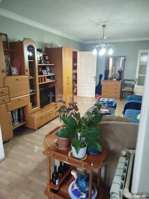 Satılır 3 otaqlı yeni tikili 65 m²
