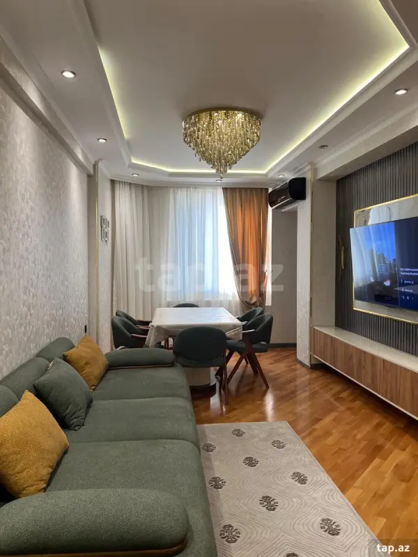 Satılır 3 otaqlı yeni tikili 105 m²