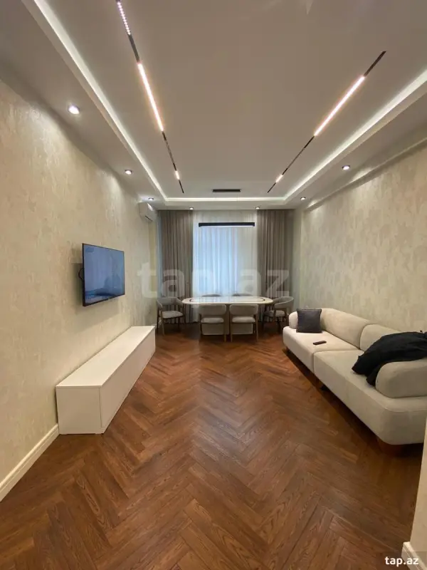 Kirayə verilir 2 otaqlı yeni tikili 88 m²