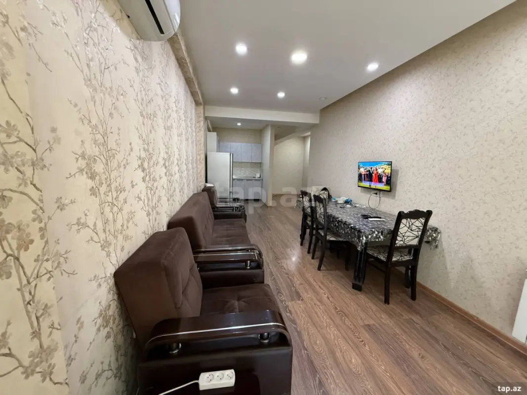 Kirayə verilir 2 otaqlı yeni tikili 63 m²
