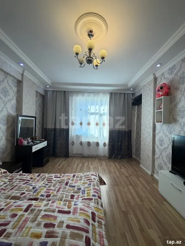Satılır 2 otaqlı yeni tikili 60 m²