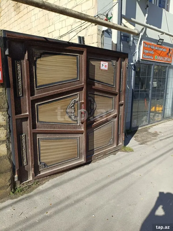 Satılır 3 otaqlı həyət evi 526 m²