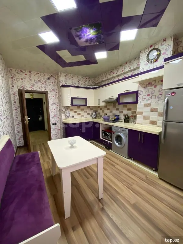 Satılır 2 otaqlı yeni tikili 97 m²