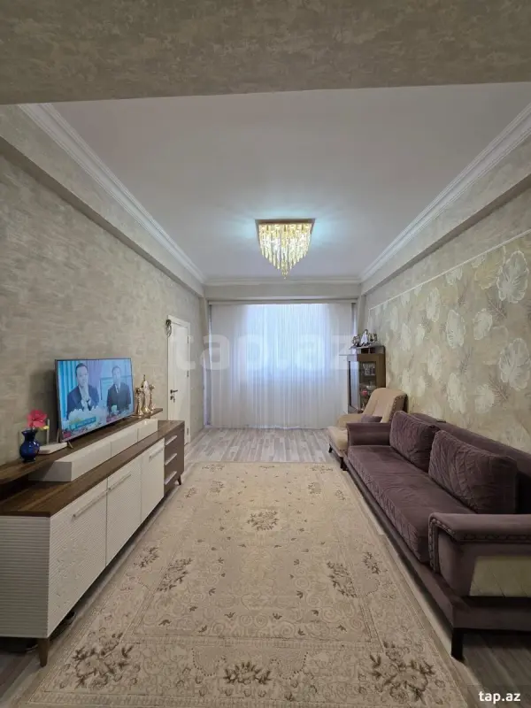 Kirayə verilir 3 otaqlı yeni tikili 110 m²