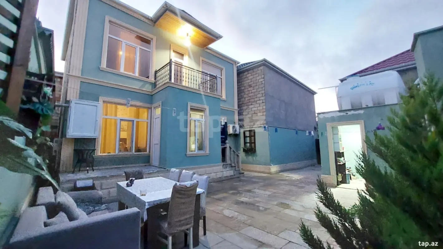 Satılır 4 otaqlı həyət evi 120 m²