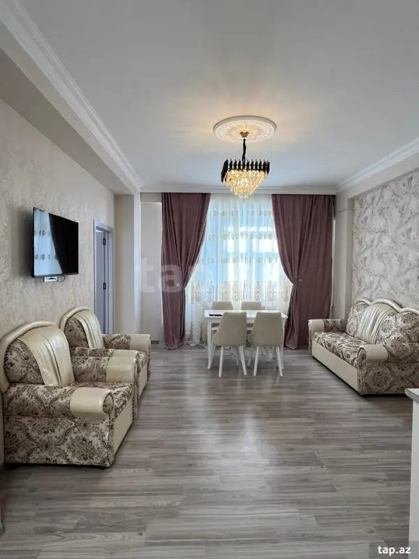 Kirayə verilir 3 otaqlı yeni tikili 105 m²