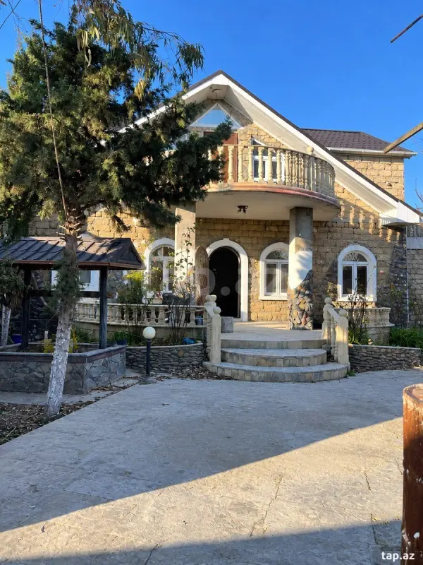 Satılır 3 otaqlı həyət evi 118 m²