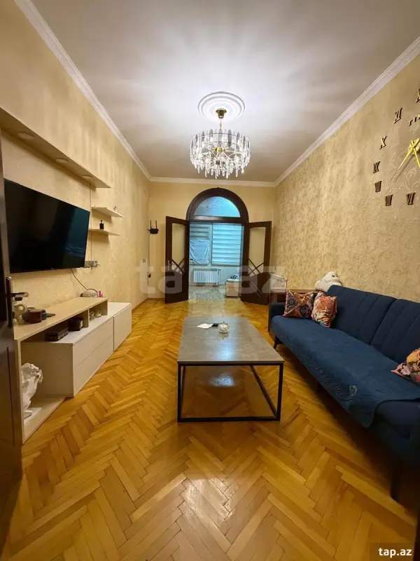 Satılır 2 otaqlı mənzil 72 m²