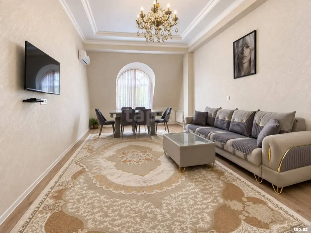 Satılır 2 otaqlı yeni tikili 76 m²