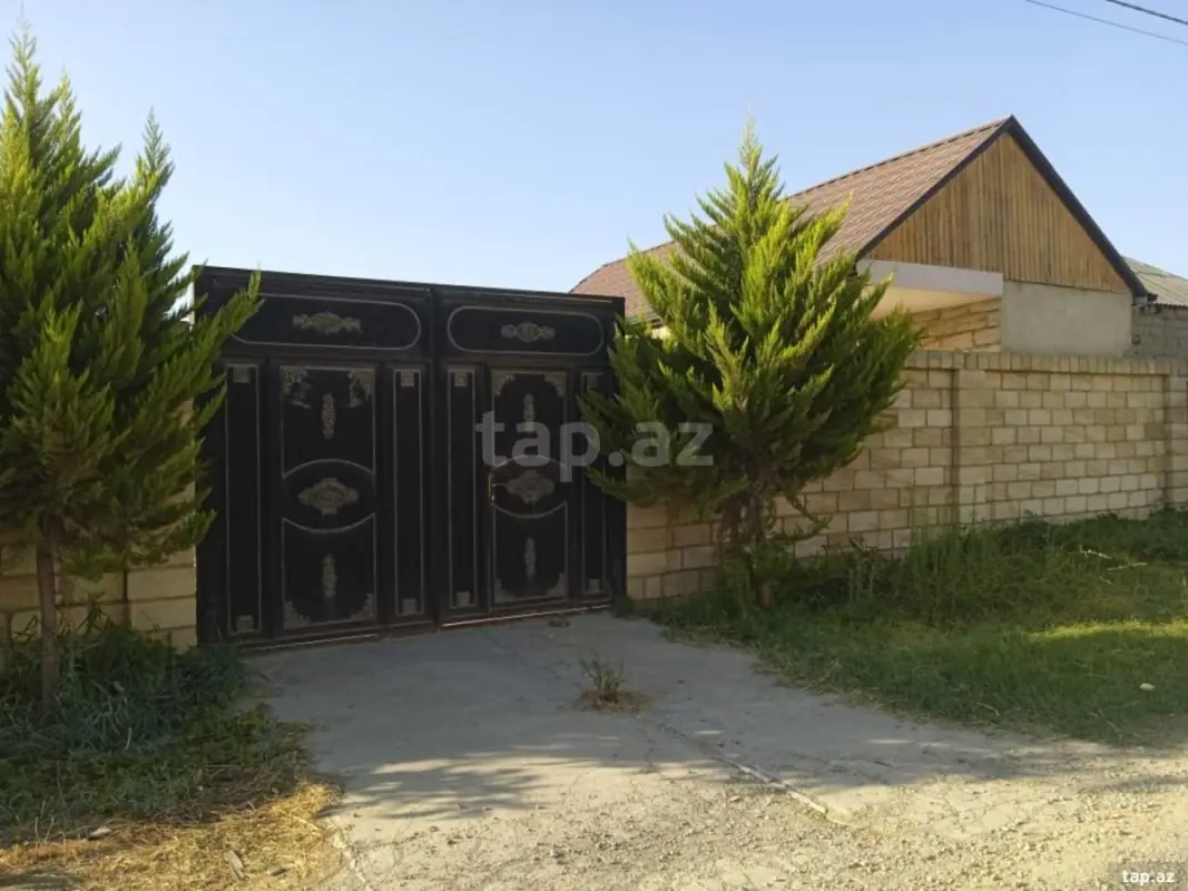 Satılır 1 otaqlı həyət evi 40 m²